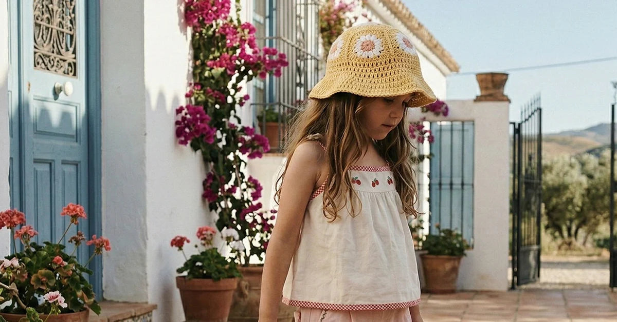 organic-cotton-baby-sun-hat-buttercup-yellow-full-view