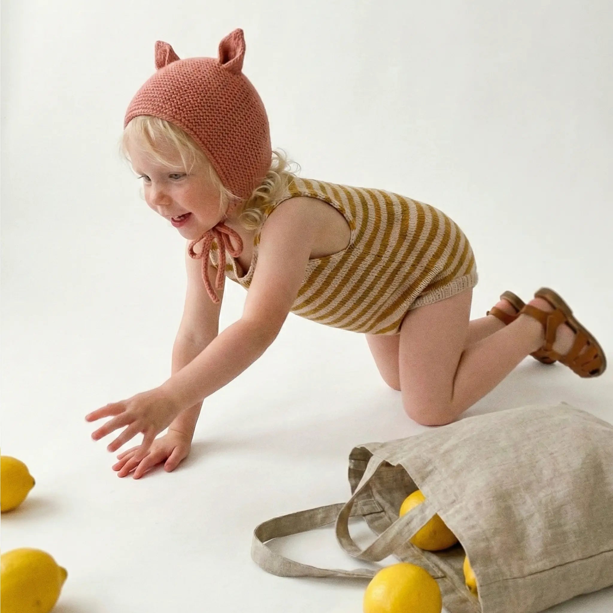 Elf Hat Rose Flamingo